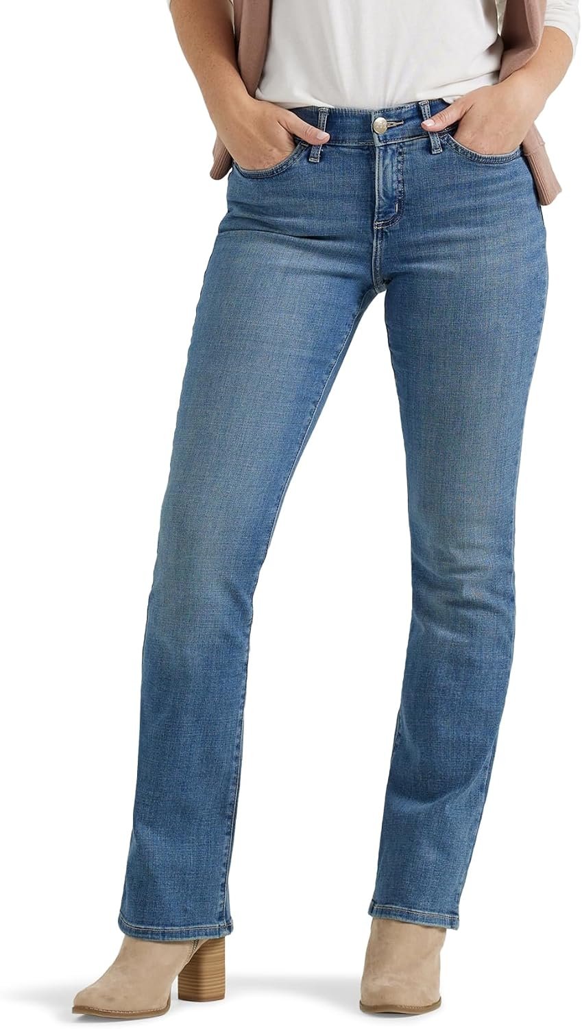 Women's Ultra Lux Comfort with Flex Motion Bootcut Jean